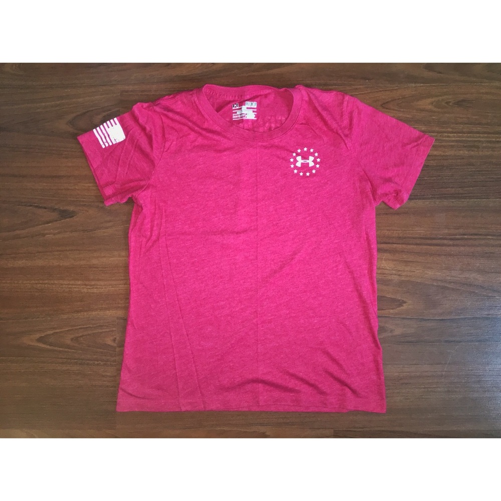 Under Armour T-shirt